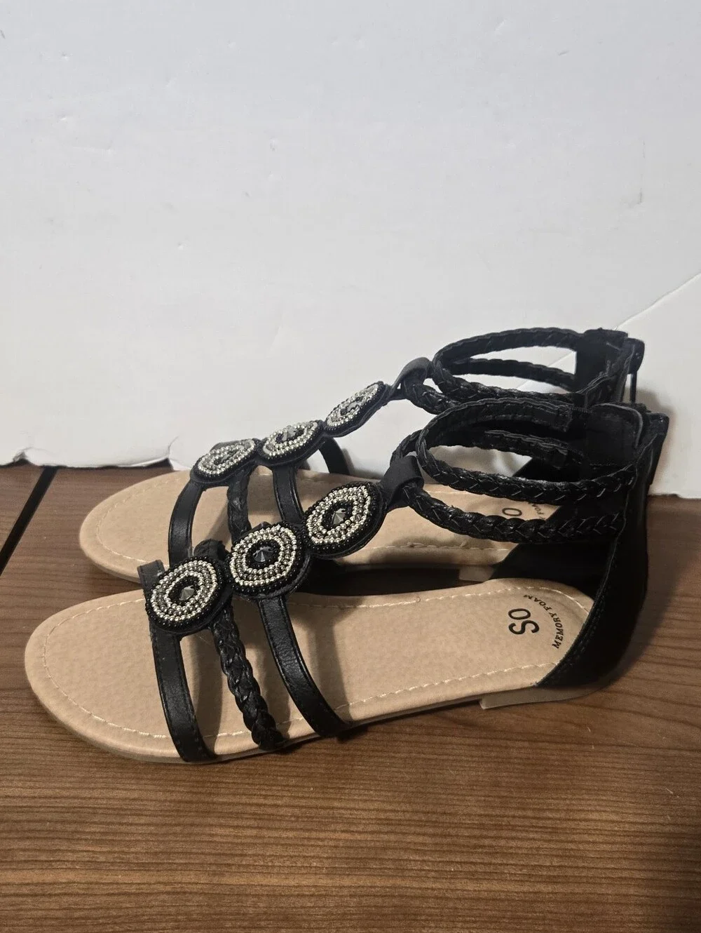 N/A chic black